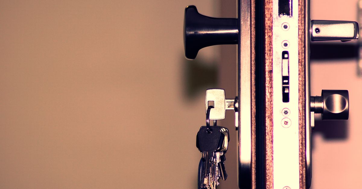 How Much Does a Locksmith Cost in Brooklyn? A 2024 Price Breakdown — Bay Ridge Locksmiths