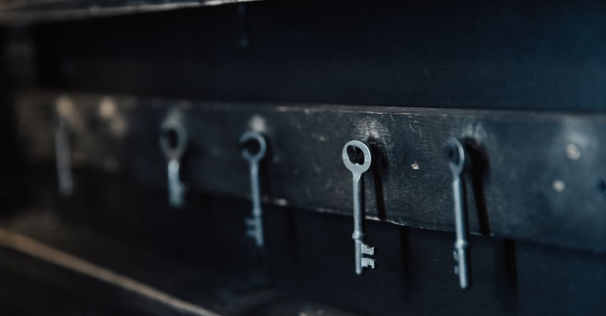 key maker professional — Bay Ridge Locksmiths