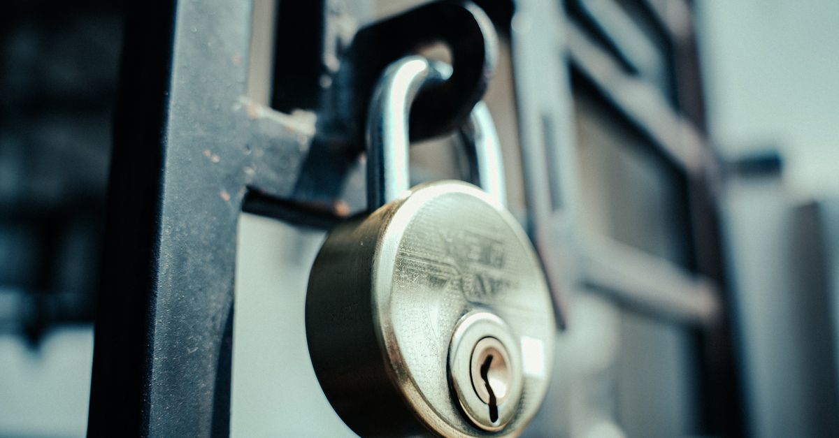 locksmith service technician — Bay Ridge Locksmiths